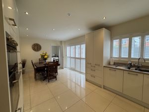 Photo 16- click for photo gallery